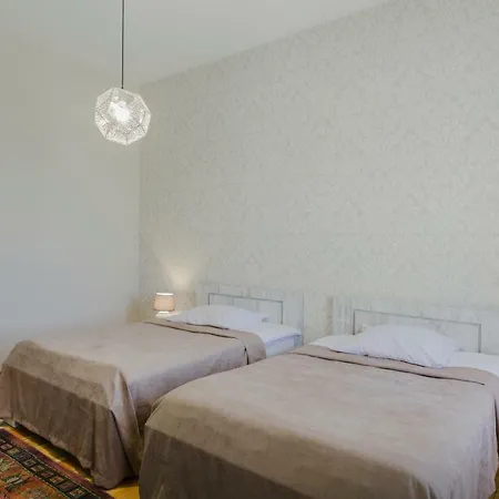 Brick Walls Gori Room photo