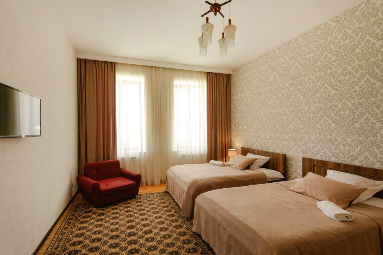 Brick Walls Guest house *