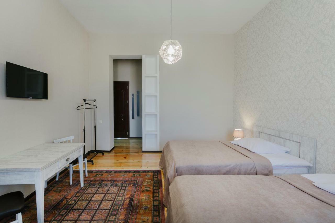 Brick Walls Guest house *